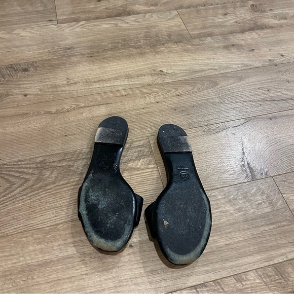 Chanel Black Leather Camellia Embellished CC Flat Sandals - Picture 6 of 6